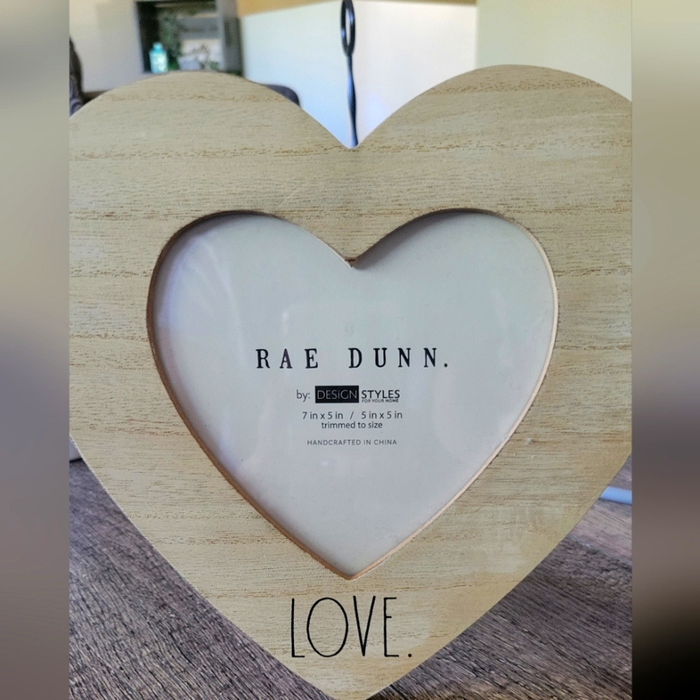NWT Rae Dunn Picture Frame